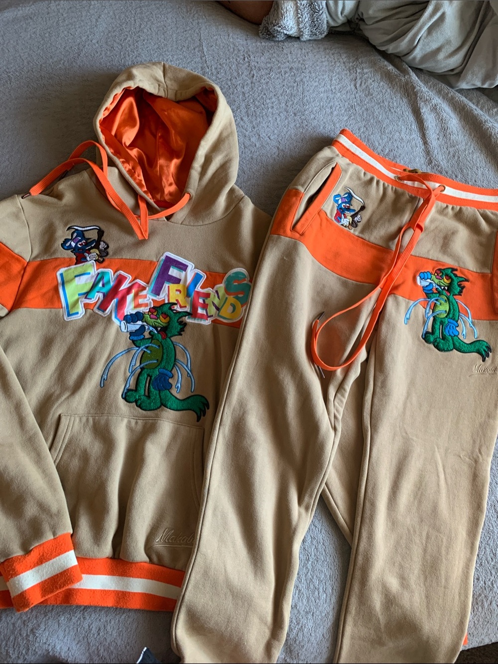 Beige & Orange Graphic Hoodie Joggers Set